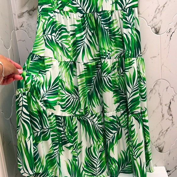 The Curve LA Palm dress - Picture 5 of 11